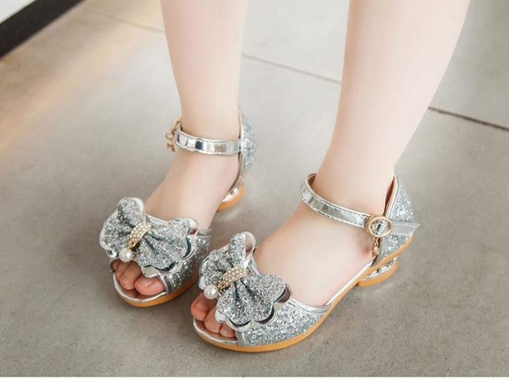 chaussure princesse fille grise