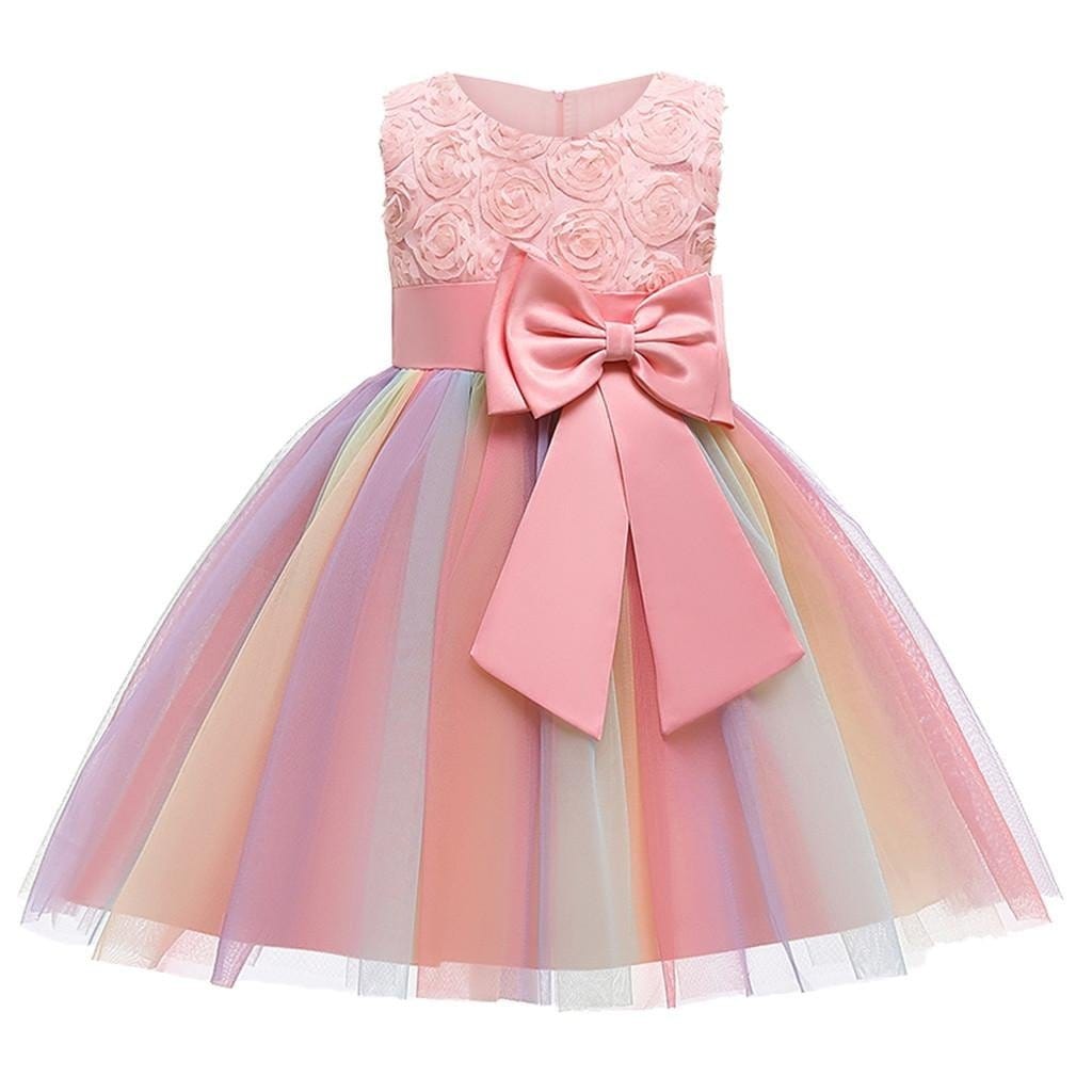 robe de princesse fille fond rose
